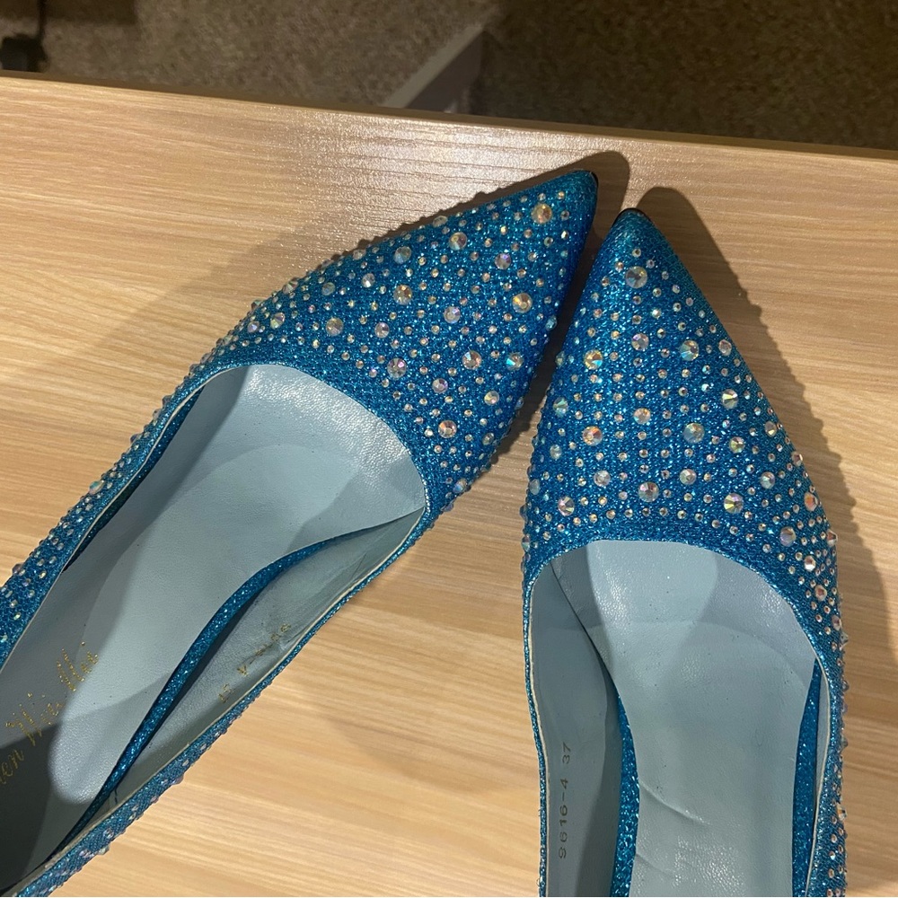 Aqua Blue studded party heels size 6